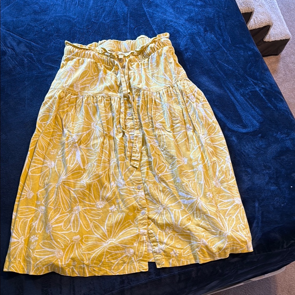 Yellow Midi A-Line Skirt with Tie Front